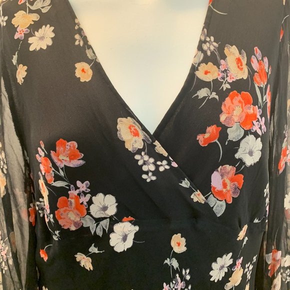 Black crossover bodice top with long sheer sleeves size XL very good condition - Picture 2 of 14